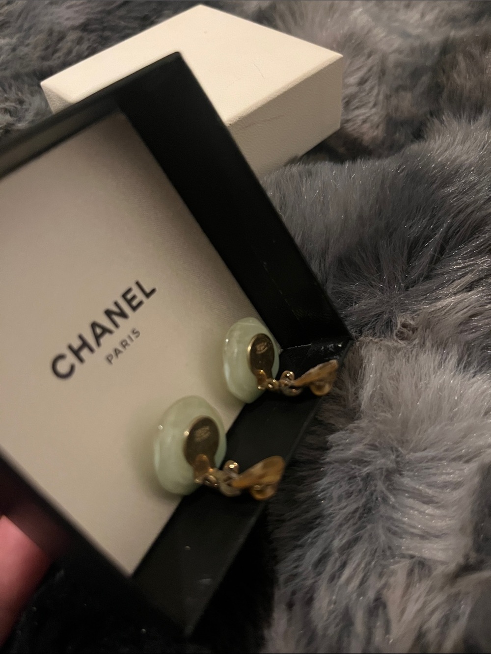 Vintage CoCo Channel light mint green earrings - Picture 4 of 4